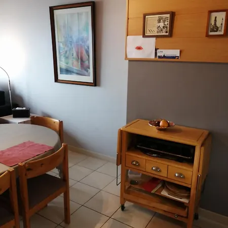 Met Zeezicht Max 6 P Apartamento