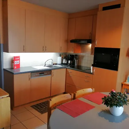 Met Zeezicht Max 6 P