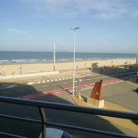 公寓 Met Zeezicht Max 6 P